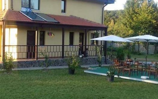 Vând Pensiune si domeniu Turistic & Agricol de excepție! Iasi